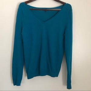 Gap bright blue sweater